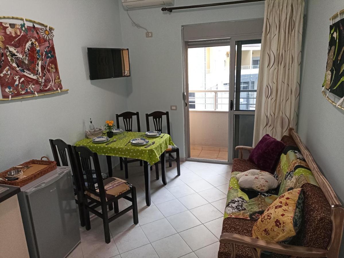 10 Apartmants Olimpia Mir Durrës Exteriör bild