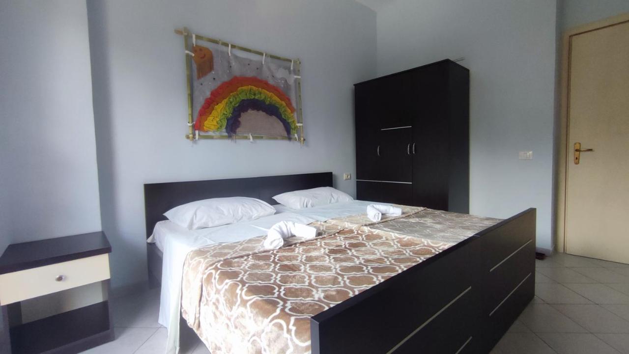 10 Apartmants Olimpia Mir Durrës Exteriör bild