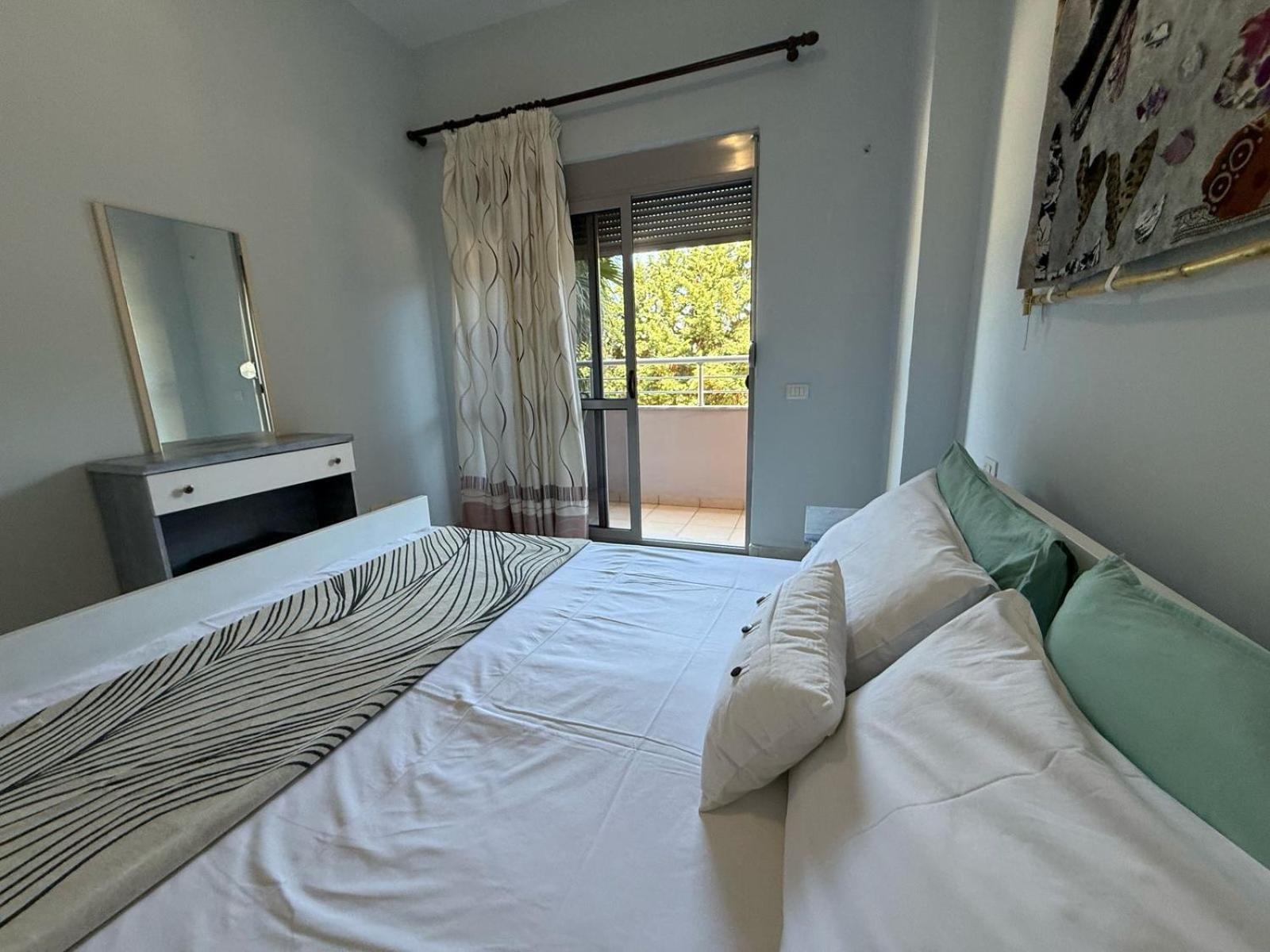10 Apartmants Olimpia Mir Durrës Exteriör bild